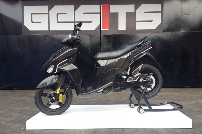 Presiden Jokowi Nantikan Peluncuran Sepeda Motor "GESITS"